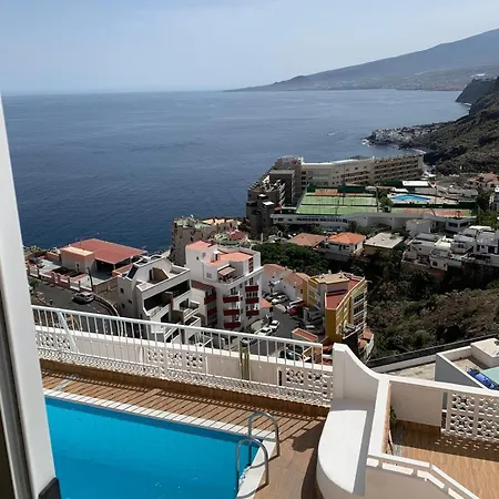 Pool&views Apartment Tabaiba