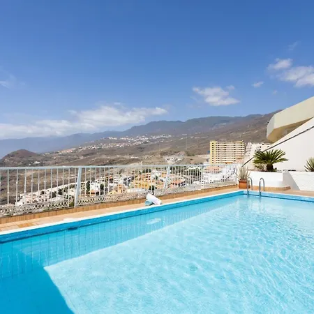 Pool&views * Tabaiba